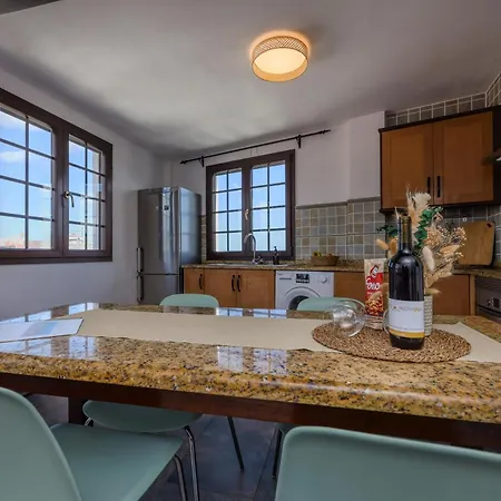 Casa Del Atlantico- Arietta * Arrieta (Lanzarote)